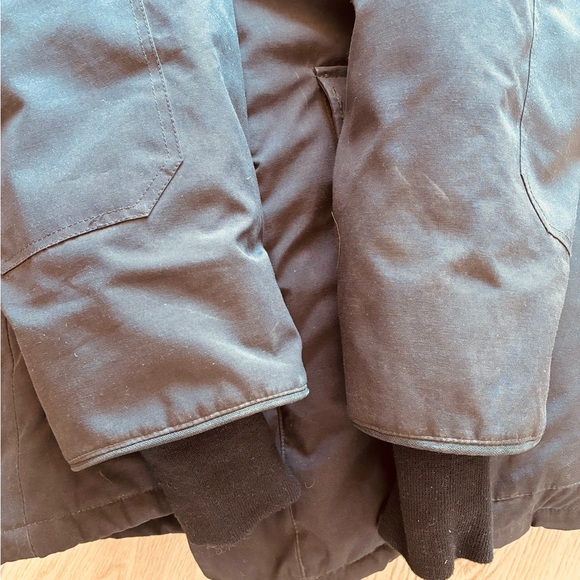 Canada Goose Heli Arctic Black Parka with Fur Trim M medium vintage - Picture 7 of 7